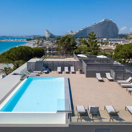 Climatise Les Pieds Dans L'eau Pour 6 Personnes Avec 1 Parentale, 1 Double Et 1 Mini Piscine Sur Le Toit Clim Garage شقة فينوف لوبيه