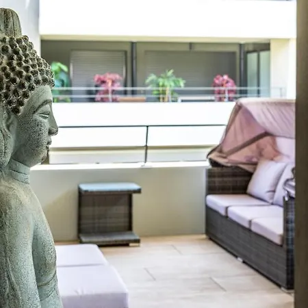 Apartment Climatise Les Pieds Dans L'eau Pour 6 Personnes Avec 1 Parentale, 1 Double Et 1 Mini Piscine Sur Le Toit Clim Garage *