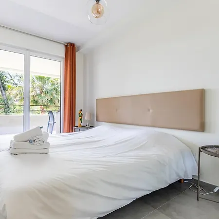 Apartment Climatise Les Pieds Dans L'eau Pour 6 Personnes Avec 1 Parentale, 1 Double Et 1 Mini Piscine Sur Le Toit Clim Garage *